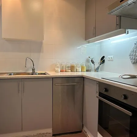 Mikbero 404 Apartment *